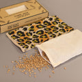 Lavendel Augen-Kissen aus Naturbaumwolle und Jute im Geschenkkarton – Night Leopard
