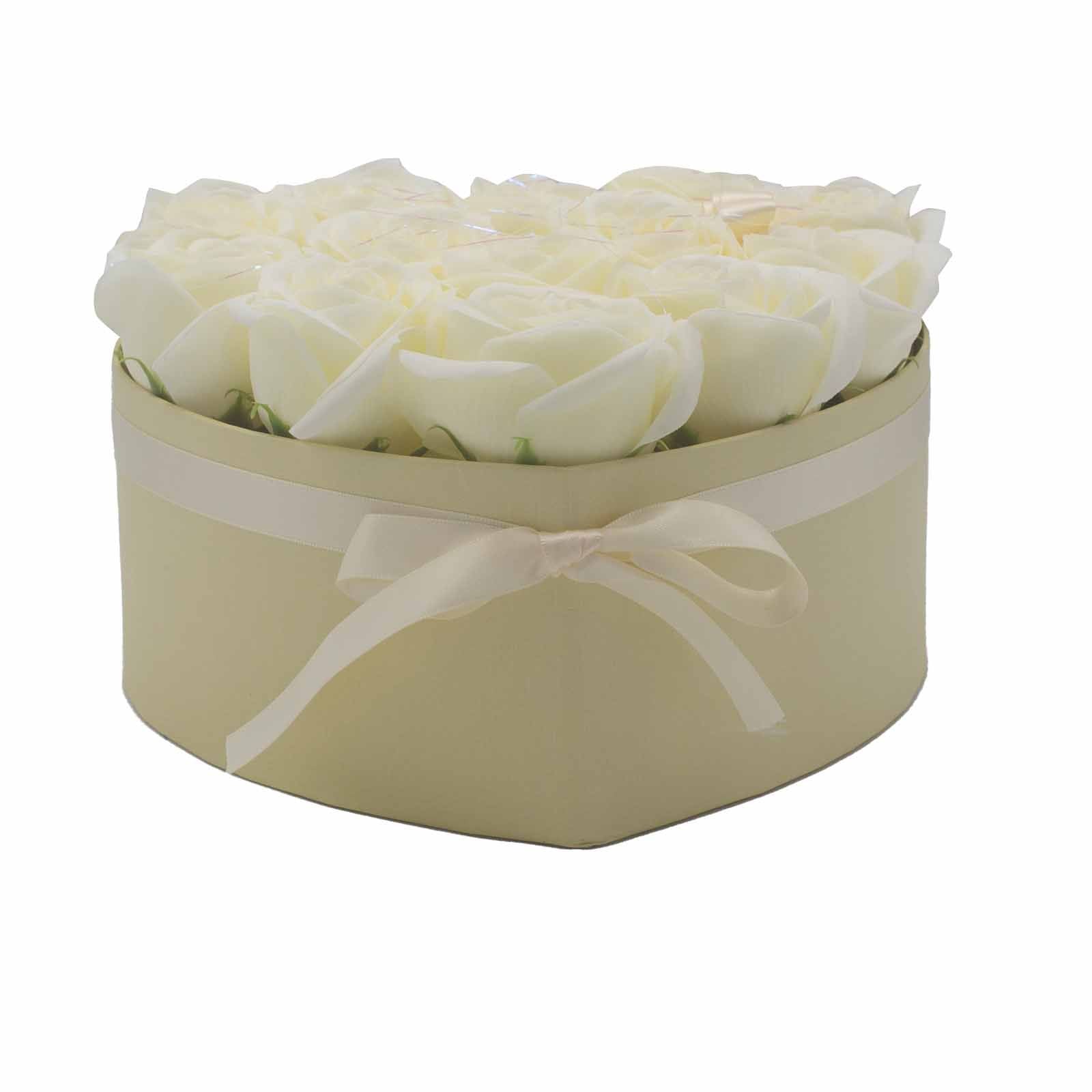 Bouquet Cadeau Fleurs de Savon - 13 Roses Crème - Cœur