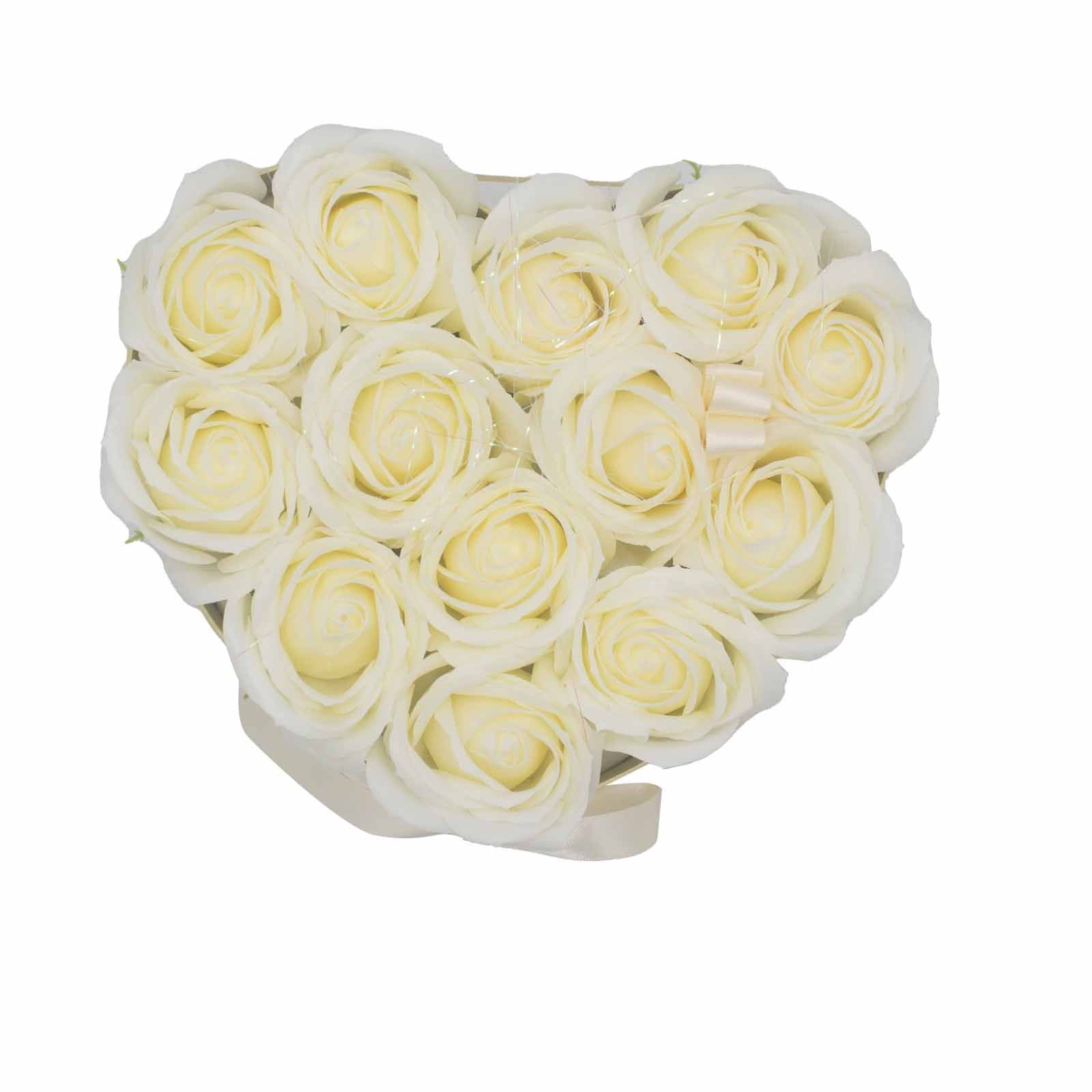 Bouquet Cadeau Fleurs de Savon - 13 Roses Crème - Cœur